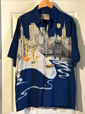 Tori Richard Navy Cocktail & Cityscape Print Short-Sleeve Shirt